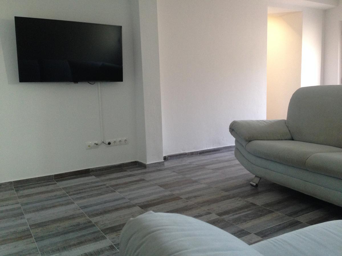 Chill Out Beach Apartments Trogir Exterior foto